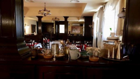 Отель Hotel Armando  Карансебеш